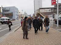 丸五市場での買い食い